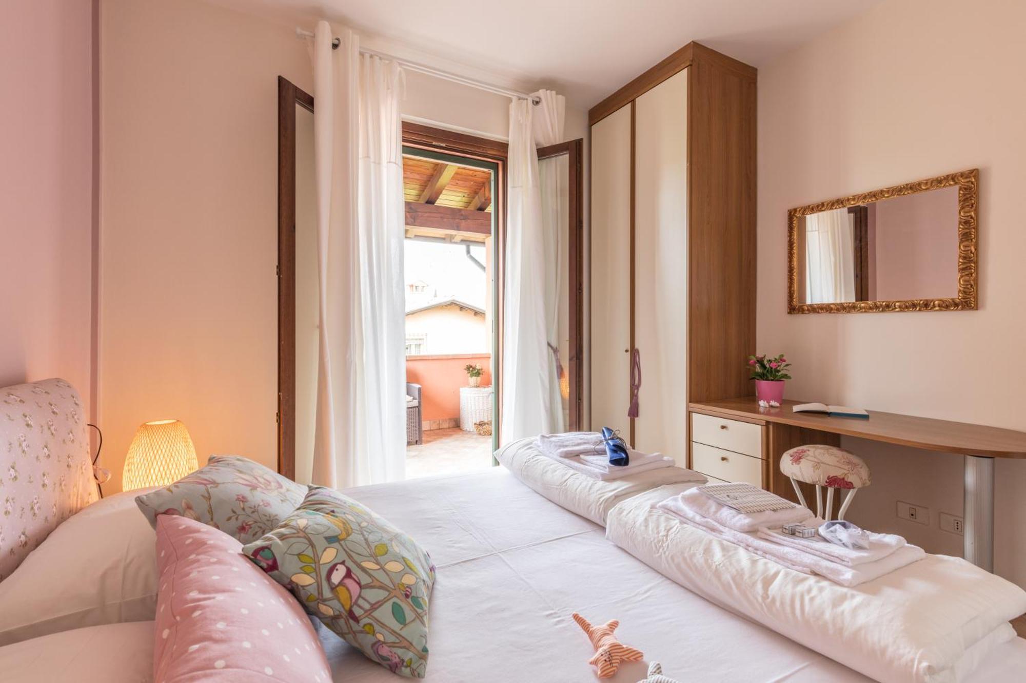 Bellasirmione Holiday Apartments Sirmione Exterior foto