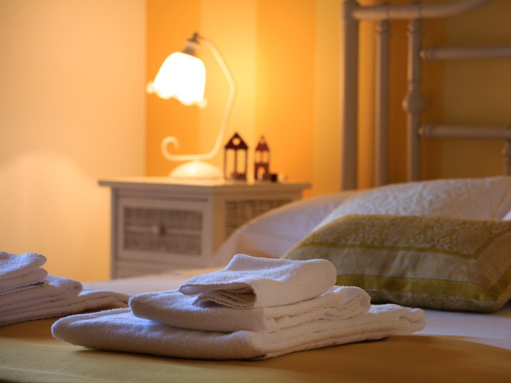 Bellasirmione Holiday Apartments Sirmione Quarto foto
